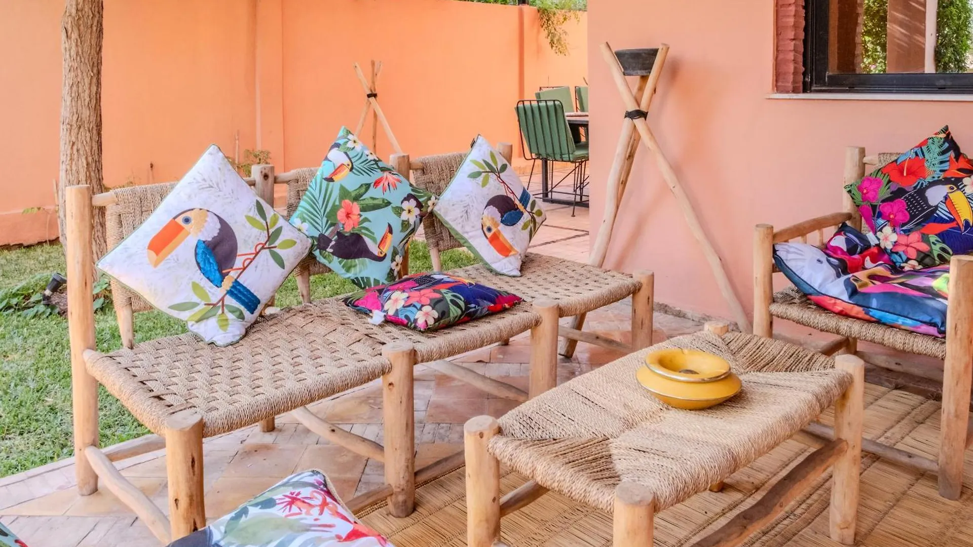Luxury Villa With Pool, Garden & Gated Security Marrakesch Marokko