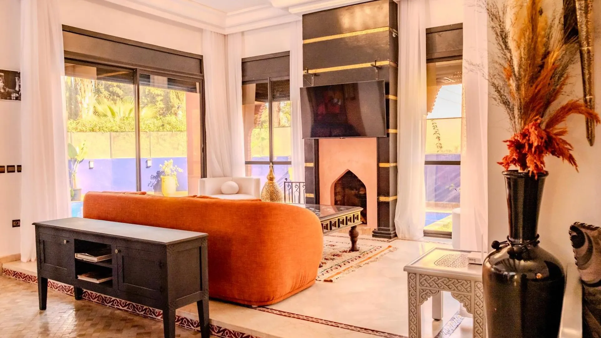 Luxury Villa With Pool, Garden & Gated Security Marakeş Fas