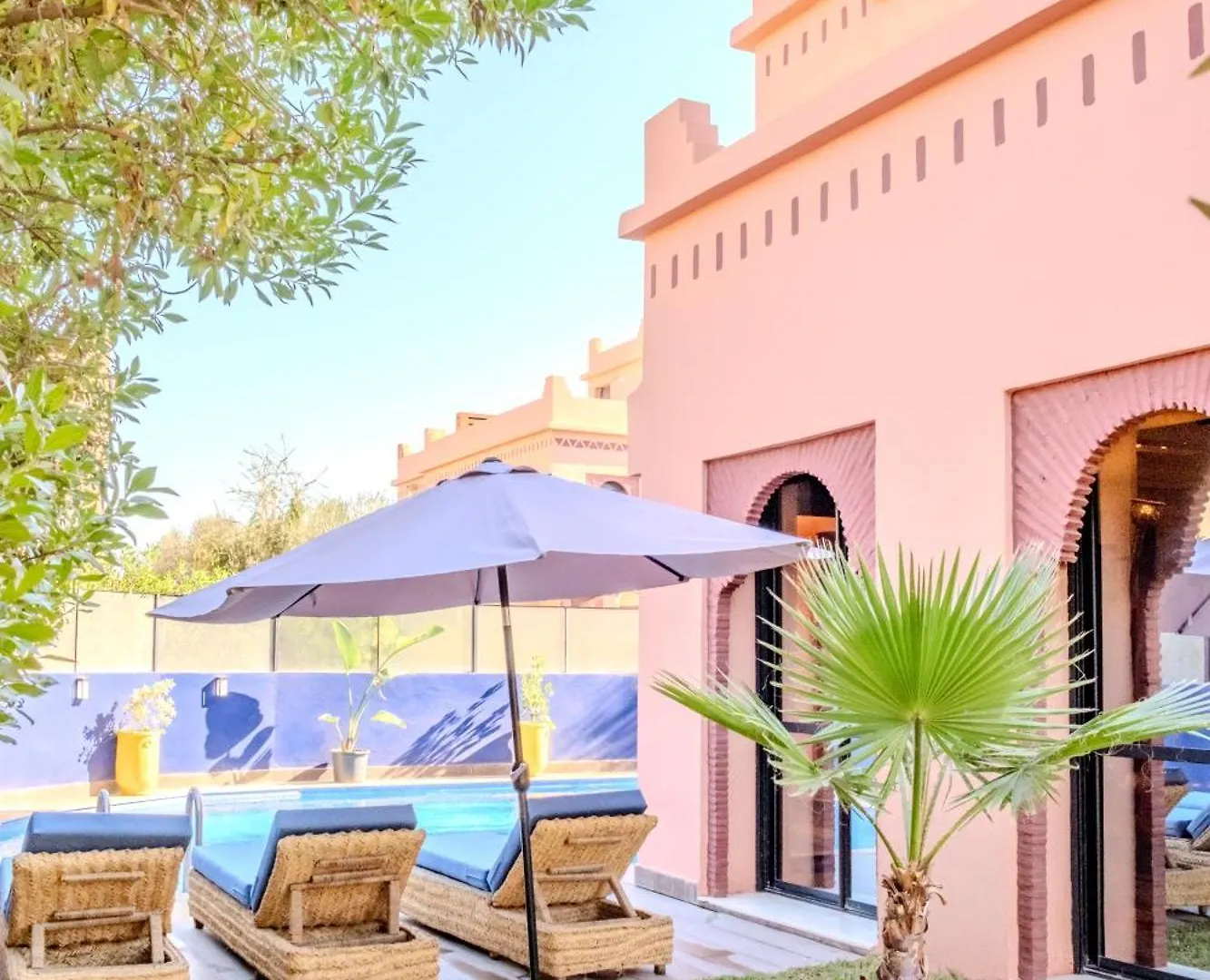 Luxury Villa With Pool, Garden & Gated Security Marakeş