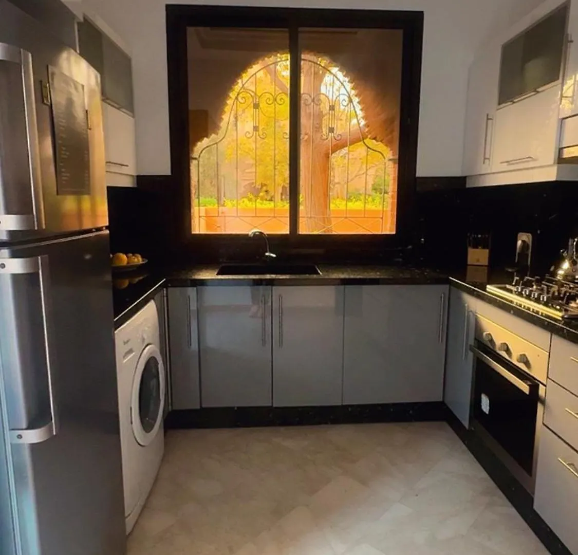 Luxury Villa With Pool, Garden & Gated Security Marakeş